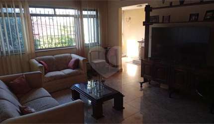 Casa térrea com 4 quartos à venda em Jardim Do Colégio (zona Norte) - SP