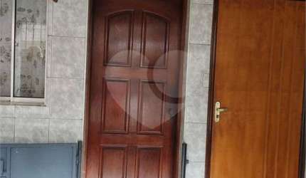 Sobrado com 2 quartos à venda em Jardim Tremembé - SP