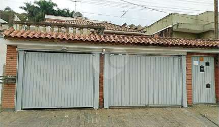 Casa com 3 quartos à venda em Horto Florestal - SP