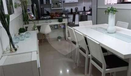 Sobrado com 3 quartos à venda em Vila Roque - SP