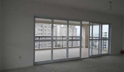 Apartamento com 4 quartos à venda em Santa Teresinha - SP