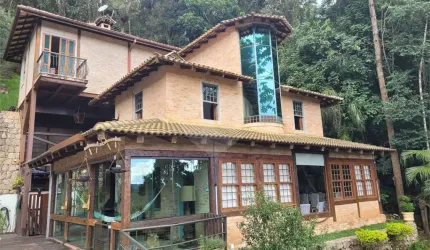 Sobrado com 3 quartos à venda em Roseira - SP