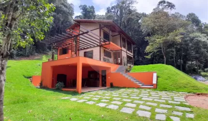 Condomínio com 3 quartos à venda em Caraguatá - SP