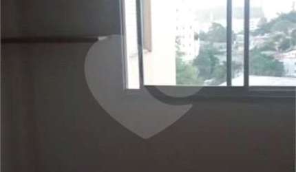 Apartamento com 3 quartos à venda em Vila Constança - SP