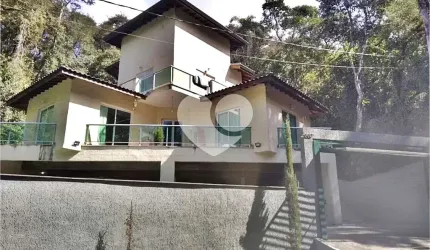 Condomínio com 4 quartos à venda em Caraguatá - SP