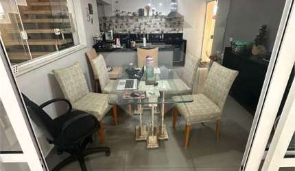 Casa com 4 quartos à venda em Chora Menino - SP