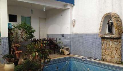 Sobrado com 5 quartos à venda em Jardim Franca - SP