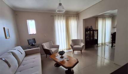 Sobrado com 4 quartos à venda em Vila Romero - SP