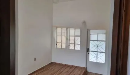Casa térrea com 2 quartos à venda em Tremembé - SP