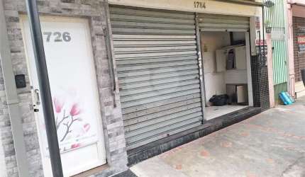 Prédio inteiro à venda ou para locação em Cidade Monções - SP