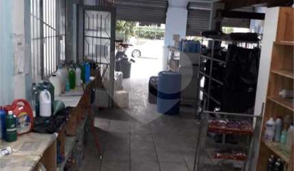 Casa com 2 quartos à venda em Vila Carrão - SP