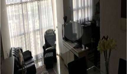Flat com 1 quartos à venda ou para locação em Santana - SP