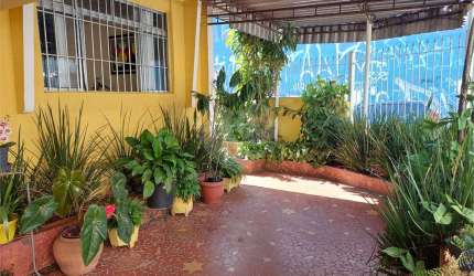 Casa com 2 quartos à venda em Vila Guaca - SP