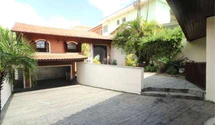 Casa com 3 quartos à venda em Vila Mazzei - SP