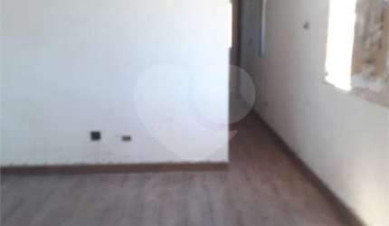 Condomínio com 2 quartos à venda em Bortolândia - SP
