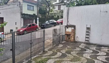 Casa térrea com 3 quartos à venda em Vila Albertina - SP