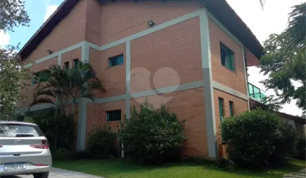 Sobrado com 4 quartos à venda em Roseira - SP