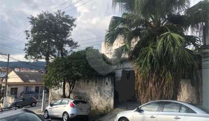 Casa térrea com 6 quartos à venda em Vila Mazzei - SP