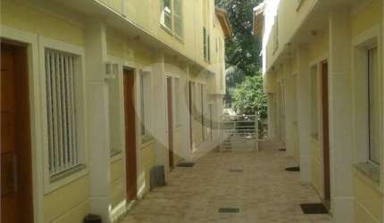 Condomínio com 2 quartos à venda ou para locação em Vila Irmãos Arnoni - SP