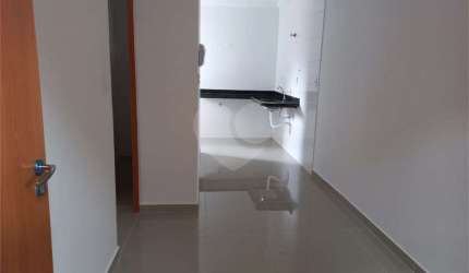 Condomínio com 2 quartos à venda em Vila Constança - SP
