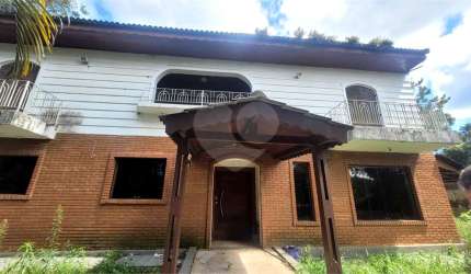 Condomínio com 4 quartos à venda em Caraguatá - SP