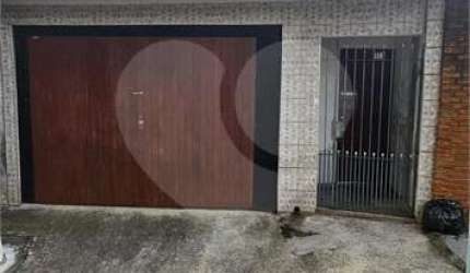 Casa com 2 quartos à venda em Cidade D'abril - SP