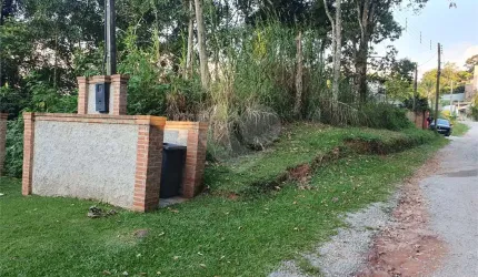 Condomínio à venda em Caraguatá - SP