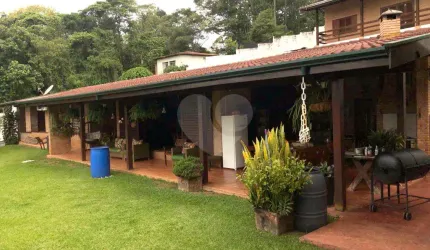 Casa térrea com 4 quartos à venda em Roseira - SP