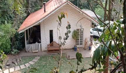 Casa térrea com 3 quartos à venda em Roseira - SP
