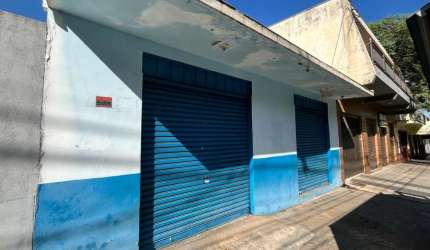 Sala comercial com 1 sala para alugar na Avenida Dona Sophia Rasgulaeff, 82, Jardim Oásis, Maringá, 60 m2 por R$ 650