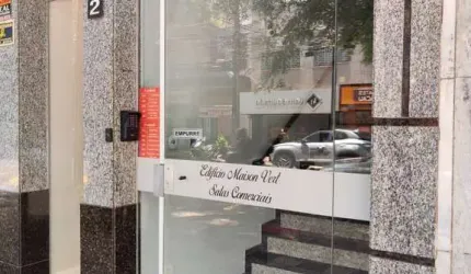 Edifício Comercial para LOCAÇÃO no condomínio MAISON VERT no bairro Zona 01