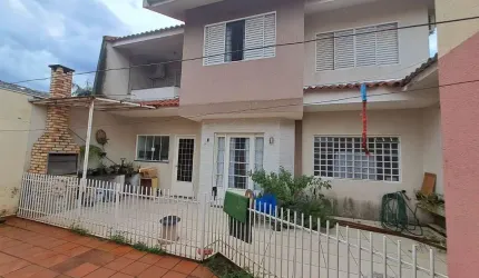 SOBRADO E CASA- VILA MORANGUEIRA!