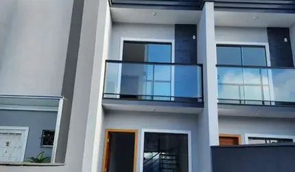 Sobrado Geminado no Santa Catarina