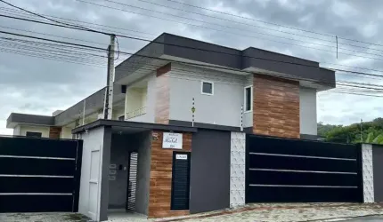 Sobrado Geminado em condomínio fechado no Bom Retiro
