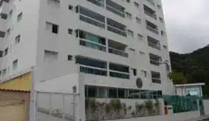 Apto no centro da cidade
