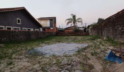TERRENO ATERRADO PRONTO PARA CONSTRUIR 2 CASAS