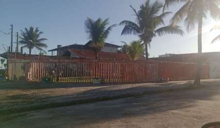 EDÍCULA COM VISTA PARA O MAR COM ÁREA DE 500 M²