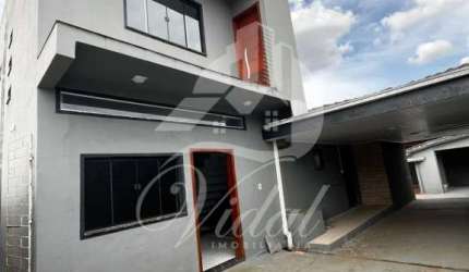 CASA COM PISCINA PARA LOCAÇÃO NO GRALHA AZUL