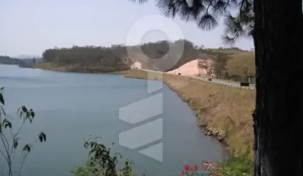 TERRENO EM FRENTE A REPRESA MAIRIPORÂ