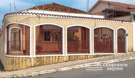Casa a Venda na Vila Resende em Caçapava