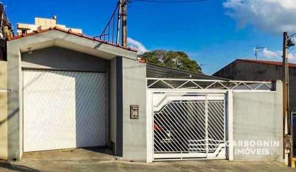 Casa a Venda no Centro em Caçapava
