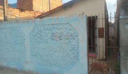 Casa a Venda na Vila Santos em Caçapava