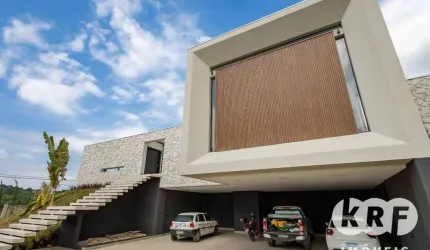 Casa com 4 suítes à venda, 525 m² por R$ 8.900.000 - Cidade Industrial - Curitiba/PR