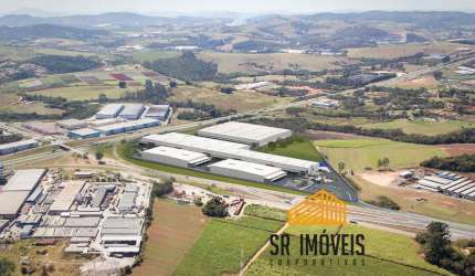 Galpão para alugar de 6000 metros quadrados em condomínio logístico em Atibaia - SP