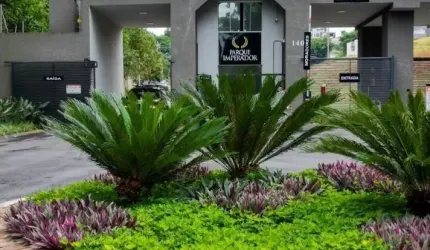 Condomínio Parque Imperador, Terreno com 360 m2 em Bragança Paulista