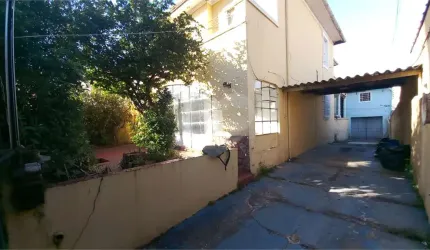 Sobrado com 232m² - Parque Imperial.