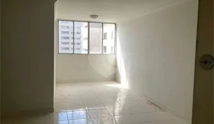 Ótimo apartamento em Moema- Oportunidade!!!