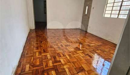 Casa para locação com 168m² - Vila Gumercindo