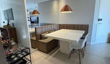 Apartamento para venda em São José de 83.00m² com 3 Quartos, 1 Suite e 2 Garagens