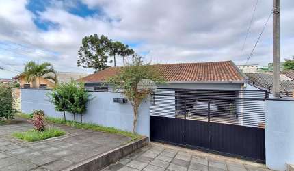 Casa para venda em Santa Terezinha de 180.00m² com 3 Quartos, 1 Suite e 1 Garagem